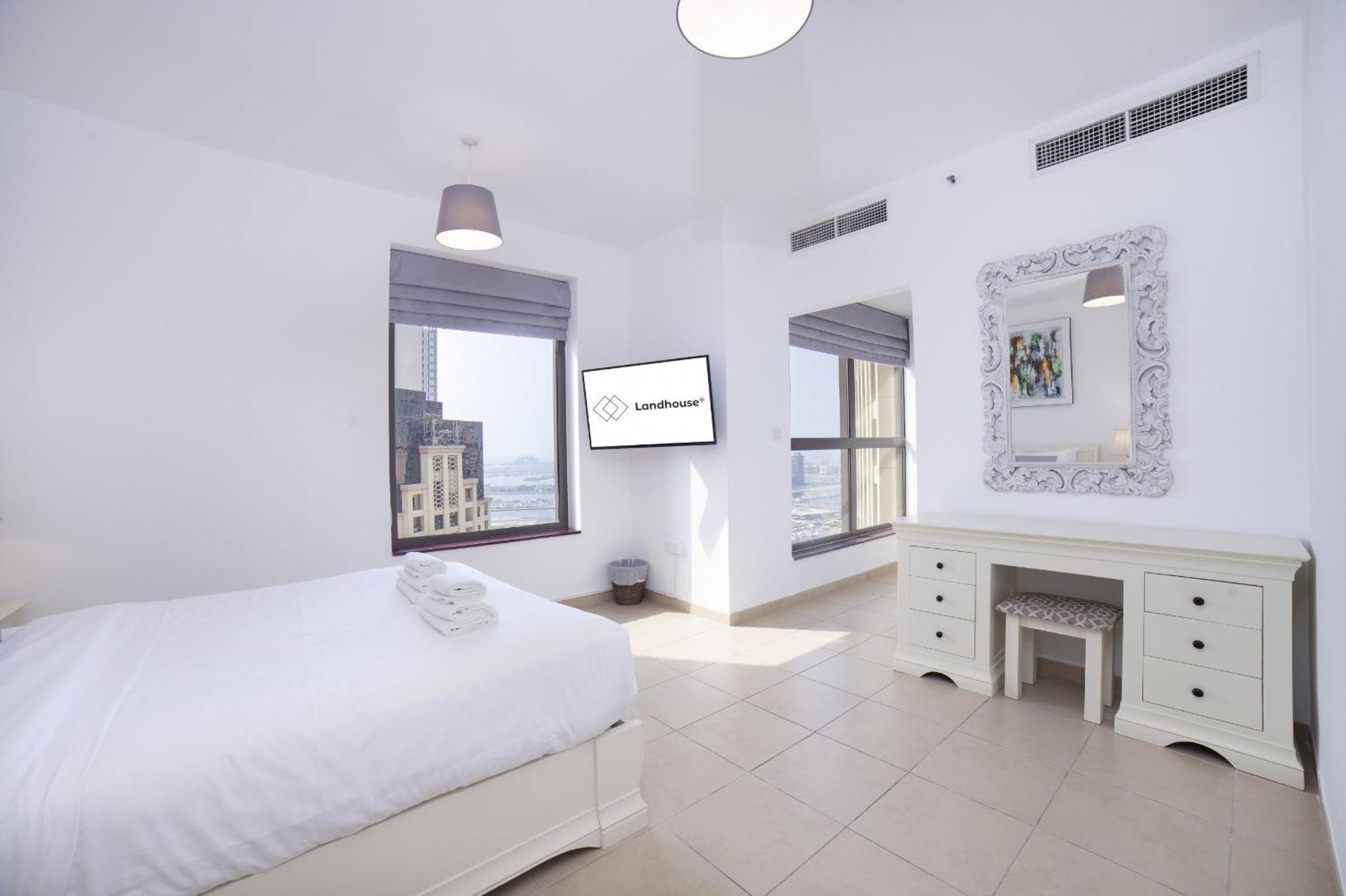 Stunning Marina & Sea View 4 Bedroom Apartment, Murjan 6 Jumeriah Beach Dubai Exterior foto
